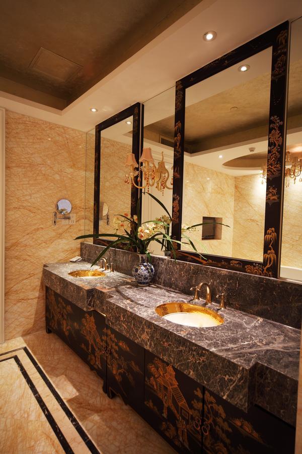 Shenglong Jianguo Hotel Haiyang Haiyang  Екстериор снимка